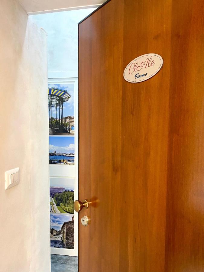 Clale Rooms Napoli Bagian luar foto