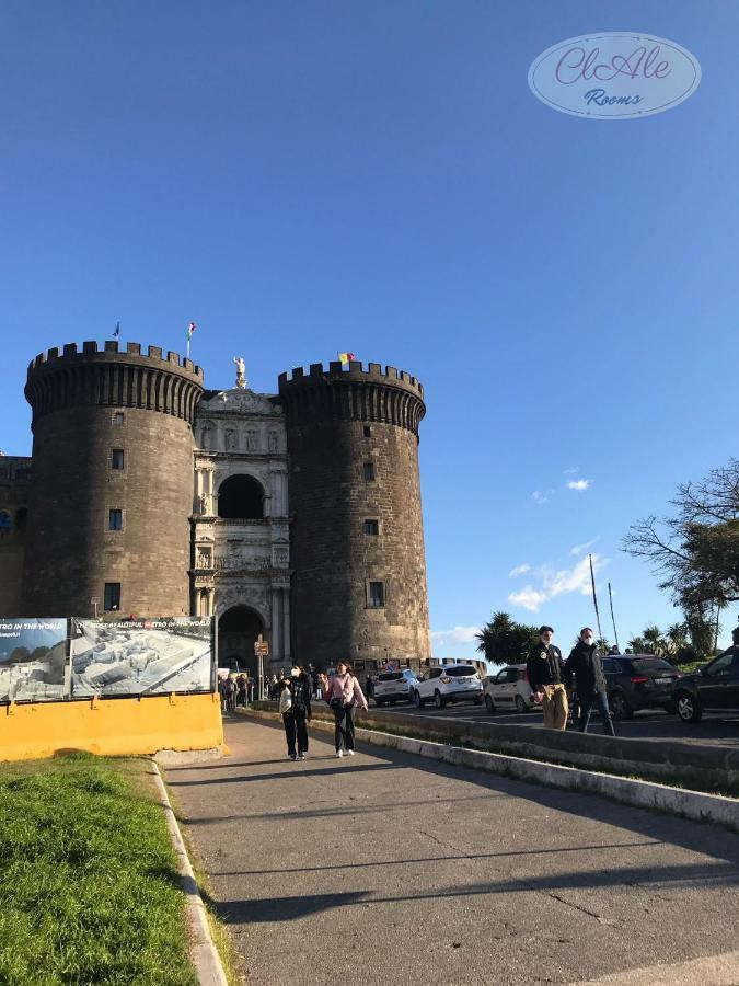 Clale Rooms Napoli Bagian luar foto