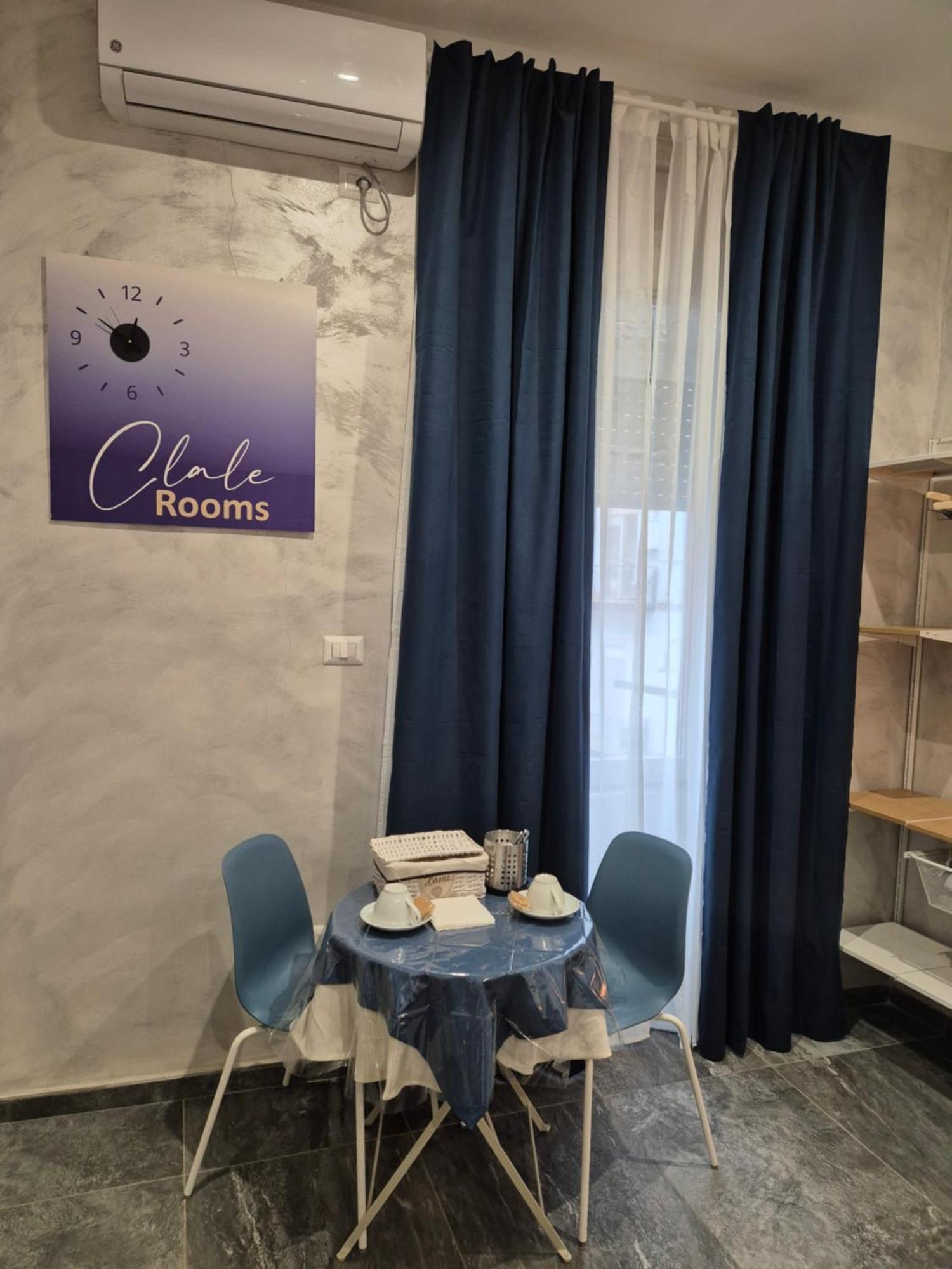 Clale Rooms Napoli Bagian luar foto